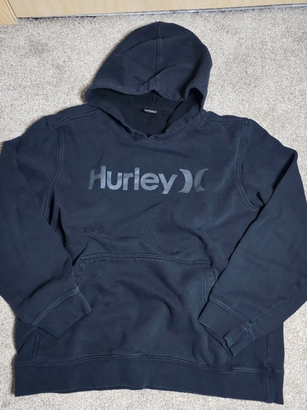 Hurley sweater